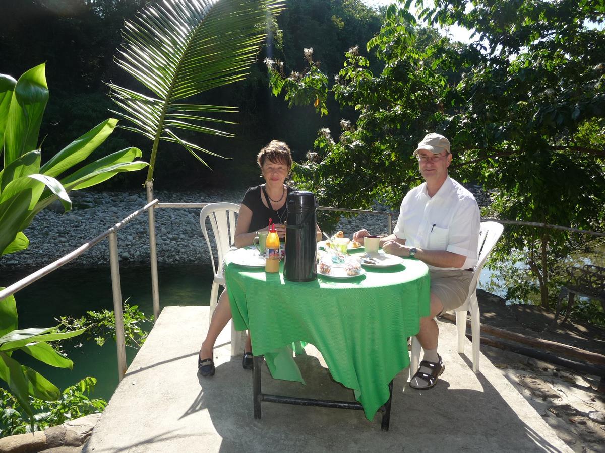 Tropical Retreat Vandrerhjem Munoz Eksteriør bilde